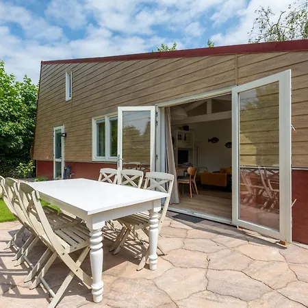 Beautifully Located Dune Near *