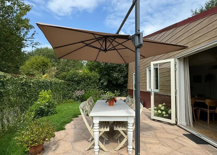 Beautifully Located Dune Near Дом отдыха