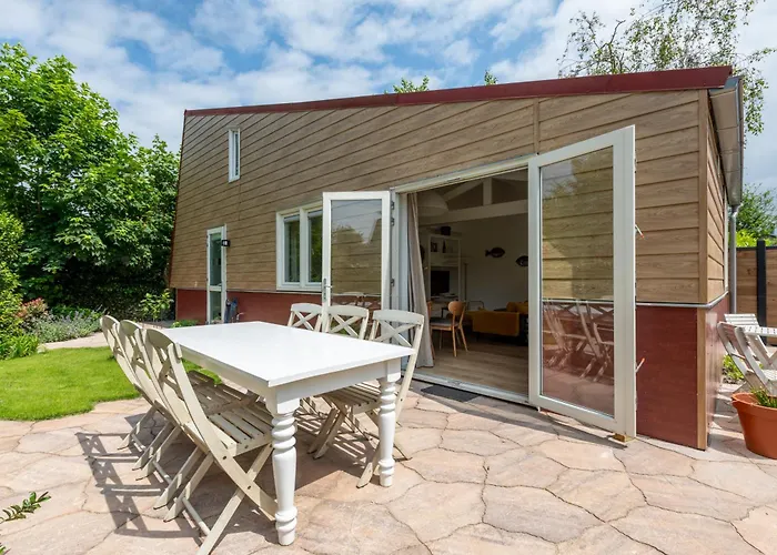 Beautifully Located Dune Near *